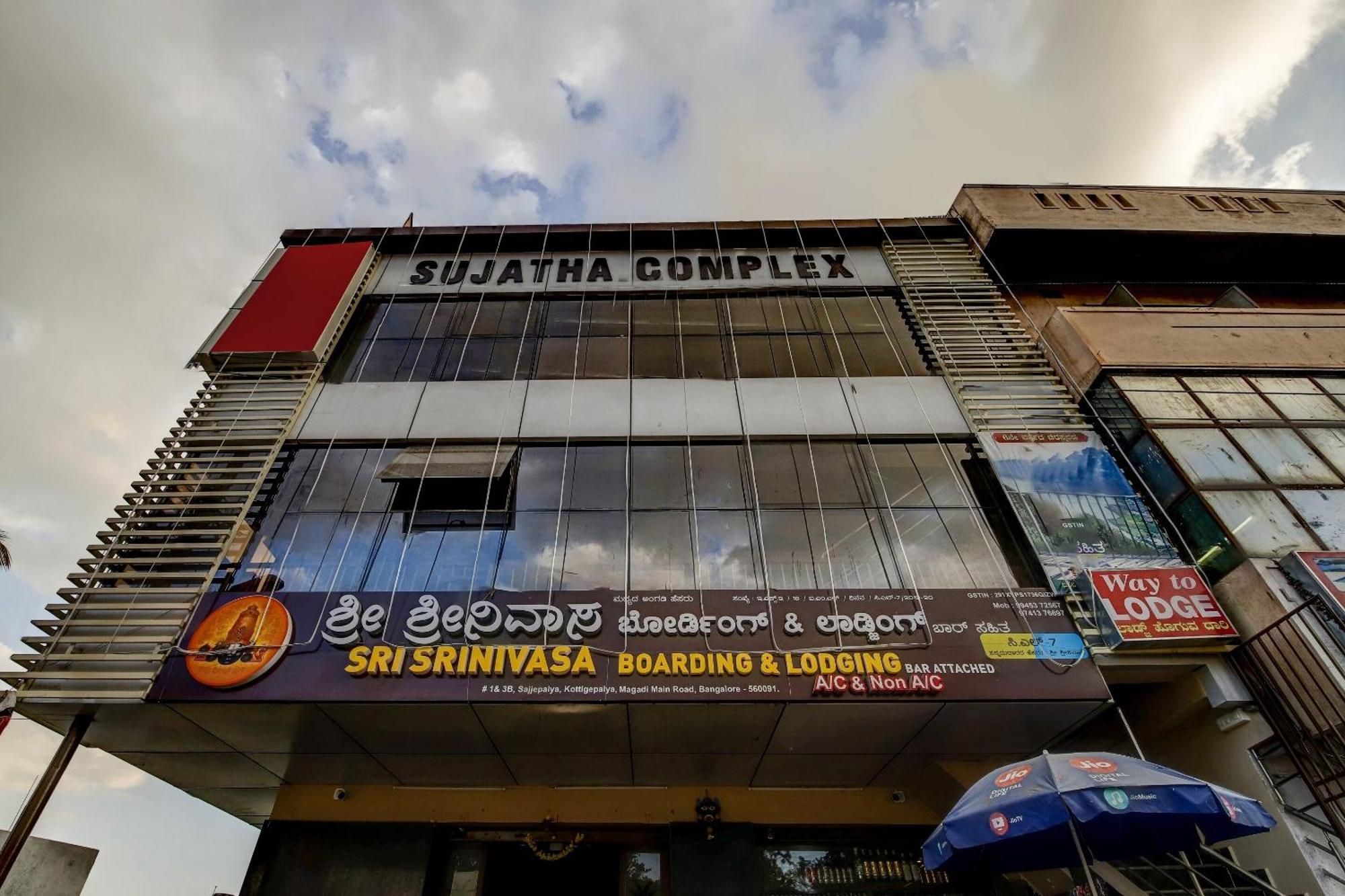 Spot On 73621 Srinivasa Boarding And Lodging Jalahalli Экстерьер фото