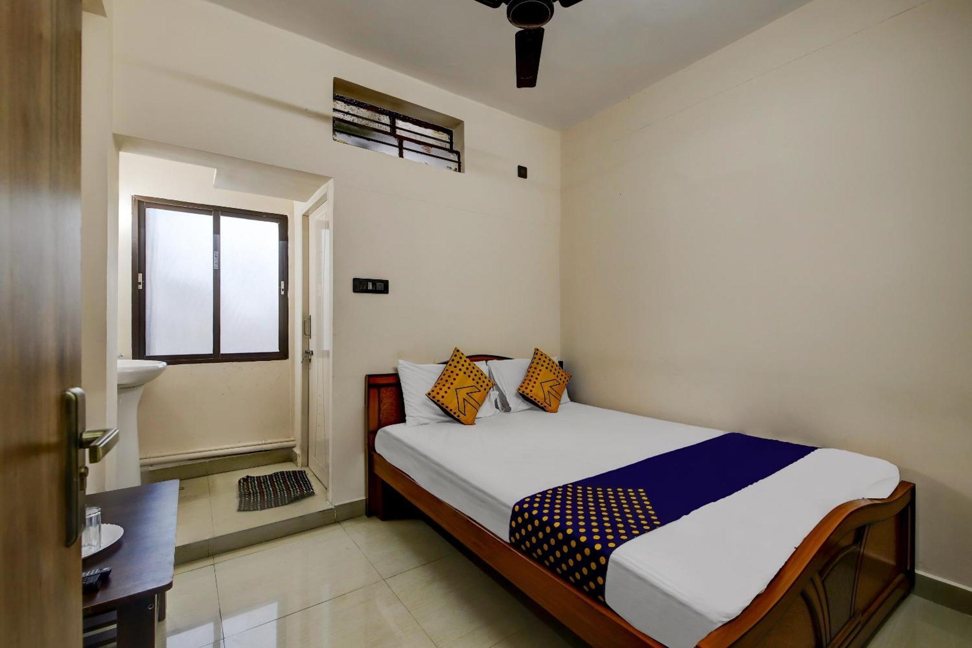 Spot On 73621 Srinivasa Boarding And Lodging Jalahalli Экстерьер фото