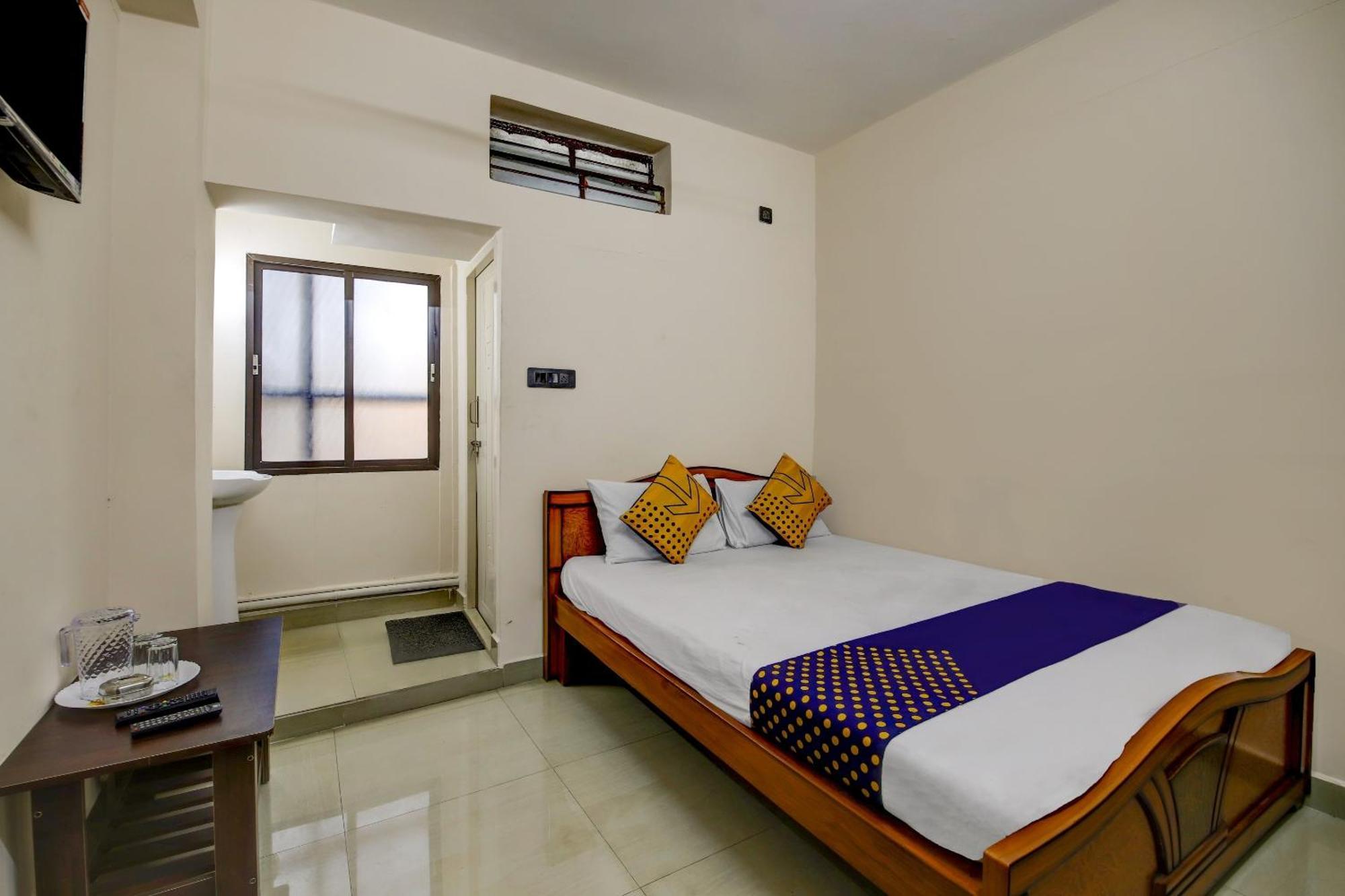 Spot On 73621 Srinivasa Boarding And Lodging Jalahalli Экстерьер фото